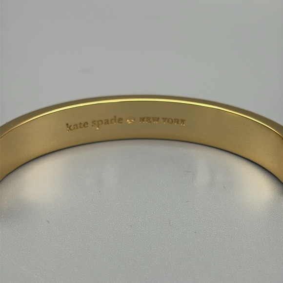KATE SPADE • Hole Punch Hinged Bangle Bracelet - Picture 3 of 7